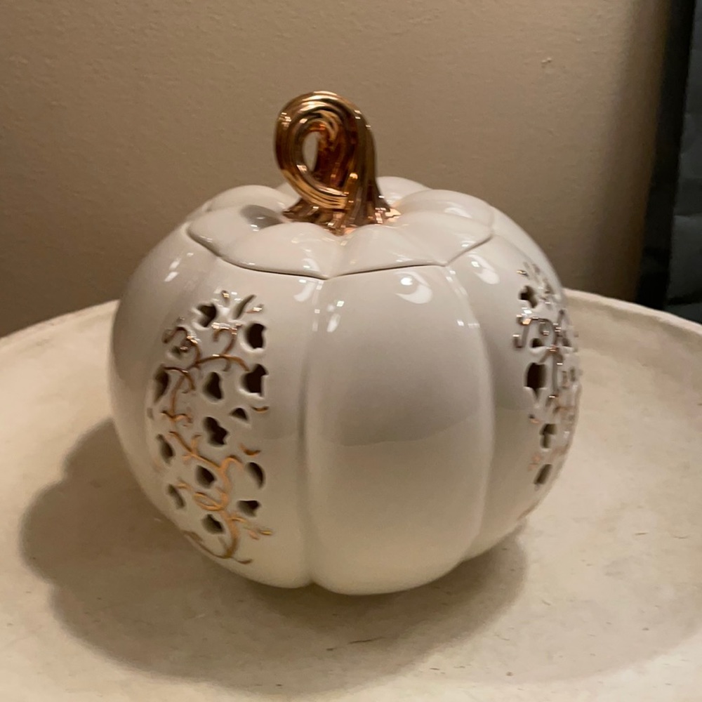 Lenox pumpkin